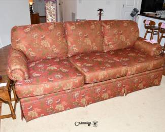 032Living Room