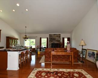 028Living Room