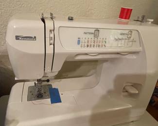 Kenmore 385 Sewing Machine