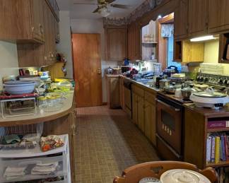 Kitchen ware and small appliances, fire king & old pyrex