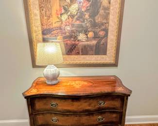 Hooker Hepplewhite Style Mahogany Chest with Inlaid Top