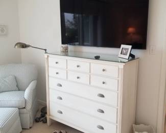 King bedroom suite by Ethan Allen: 9-drawer dresser; flat screen TV