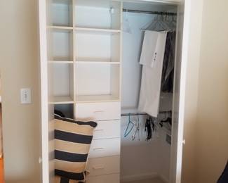 Closet system