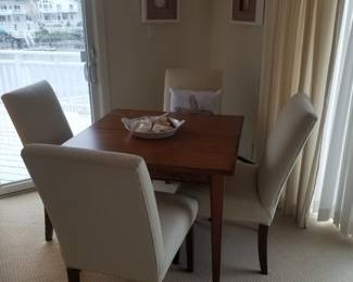 Handsome card table and set of 4 chairs by Ethan Allen