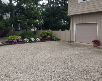 Extensive amount of gravel