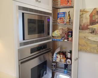 DACOR microwave oven and wall oven mfg. September 2017; note pull-out pantry