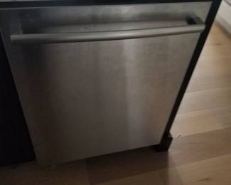 BOSCH dishwasher with stainless steel interior