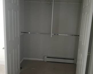 Closet system