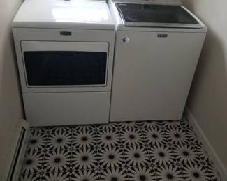 Maytag washing machine & dryer