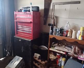 some tools craftsman chest