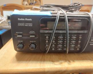 Radio Shack 1000 Channel Pro 2035 Radio Scanner!!!