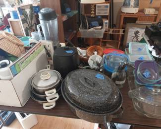 Kitchen Cookware, Appliances, Storage and more...