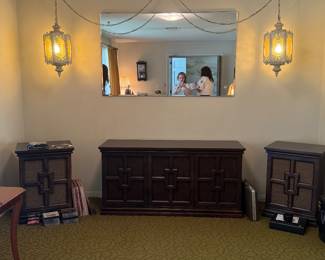 Beautiful Console and Speakers