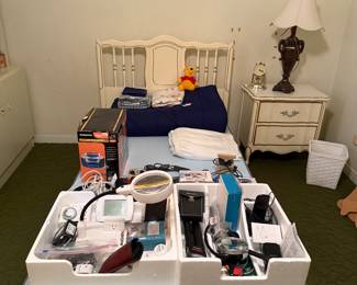 Vintage Bedroom Set - Misc. Electronics 