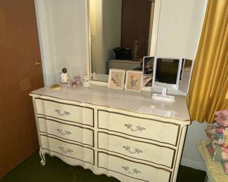 Vintage Bedroom Set