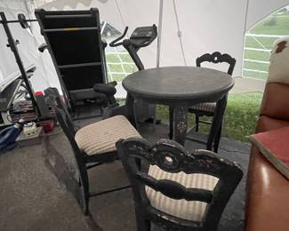 Outdoor bar table chair set