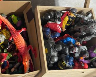Large and small Superhero figures