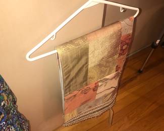 Items Located In The 1st Bedroom (Master)