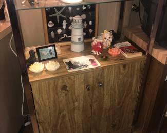 Items Located In The Family Room