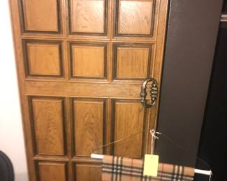 Items Located In The 1st Bedroom (Master)