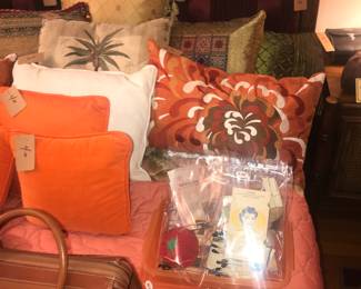 Items Located In The 1st Bedroom (Master)
