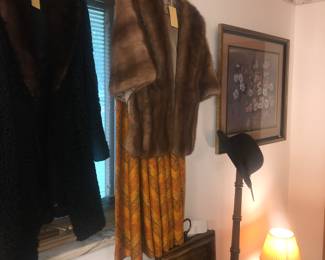 Items Located In The 1st Bedroom (Master)
