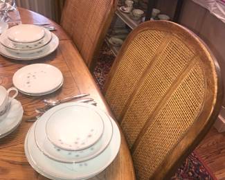 Items Located In The Dining Room