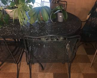 Items Located In The Family Room