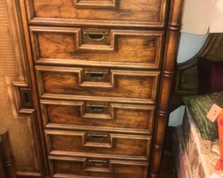 Items Located In The 1st Bedroom (Master)