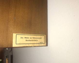 Items Located In The Dining Room