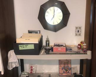 Items Located In The 2nd Bedroom