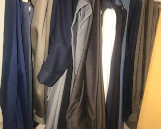 Items Located In The 1st Bedroom (Master)