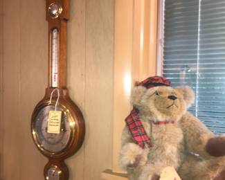 Items Located In The Family Room