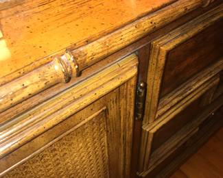 Items Located In The 1st Bedroom (Master)
