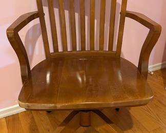 Vintage Oak Swivel And Rolling Desk Chair