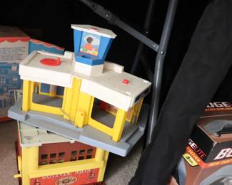 Vintage Kid's Toys & Books