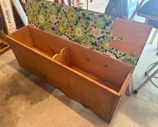 Opened picture of Wood Chest from previous photo