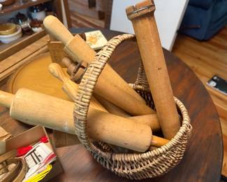 Wood rolling pins