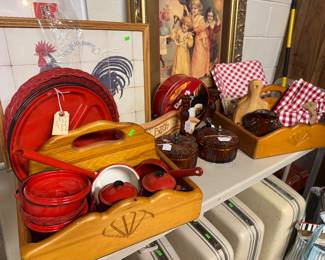 Vintage enamel wear &
Indiana glass