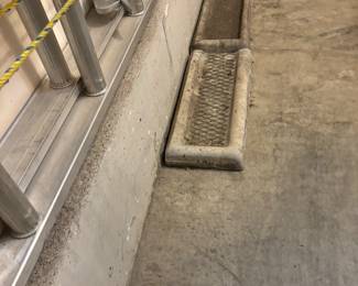 Drain concrete troughs