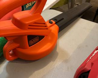 Black and Decker Blower