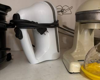Kitchenaid hand mixer
