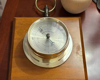 Wall Barometer