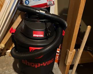 "Shop-Vac" smaller size...great for workshop
