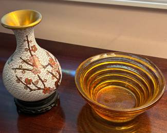 Cloisonné' Vase w Stand
