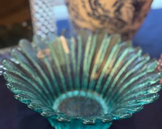 Blenko Dish