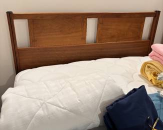 MCM Modern Queen size bed and dresser - excellent condition