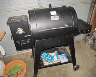 Pit Boss Grill