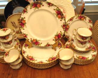 Royal Albert, Old Country Roses bone china 40pc