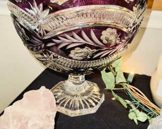 Exquisite Val Saint Lambert amethyst crystal footed bowl